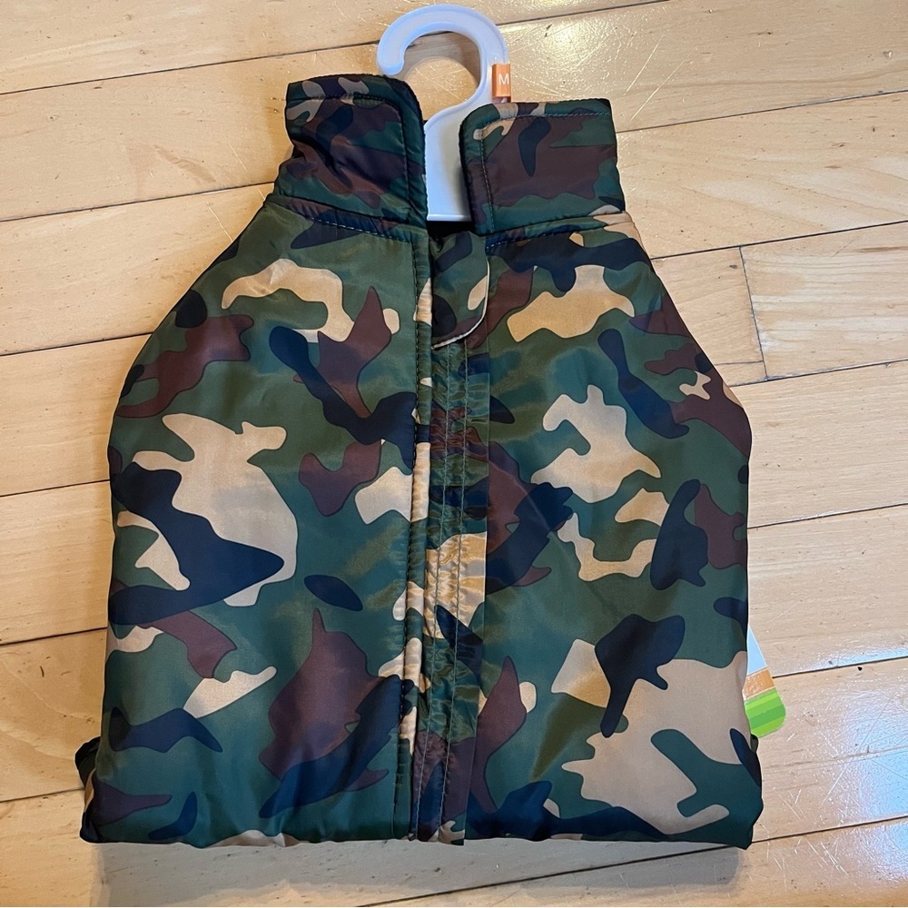 Top Paw NWT Dog Camo Vest Size Medium